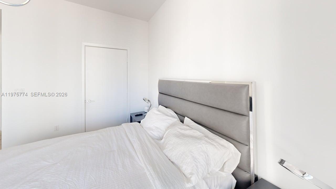 Building Photo - 79 SW 12th St