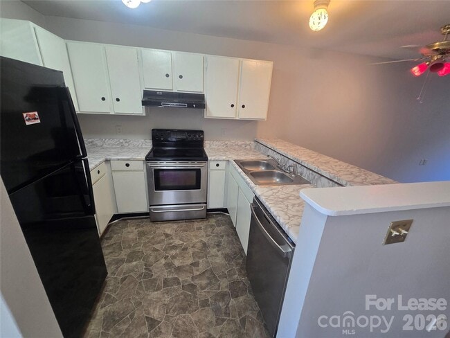 Building Photo - 1652 Eagles Pl