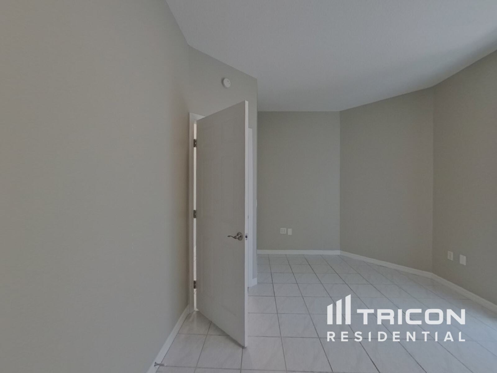Building Photo - 3026 Woodland Fern Dr