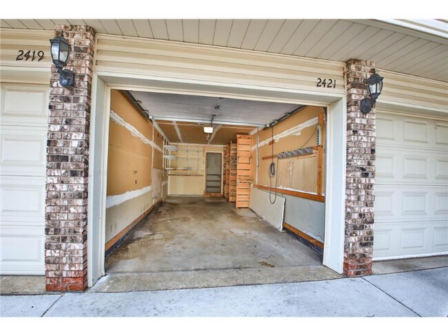 Building Photo - 2421 Grenadier Ave N