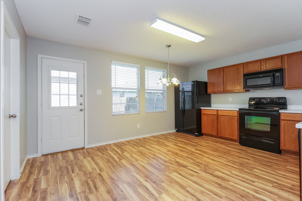 Building Photo - 1625 Sierra Meadow Ln