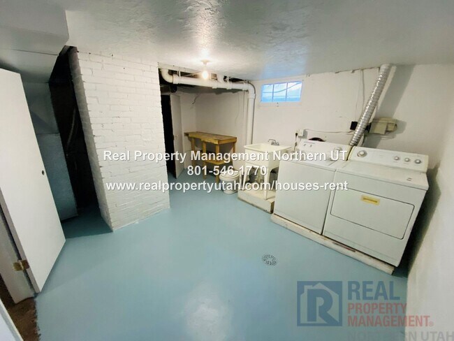 Building Photo - 3 Bedroom 1.5 Bath Ogden Home available now