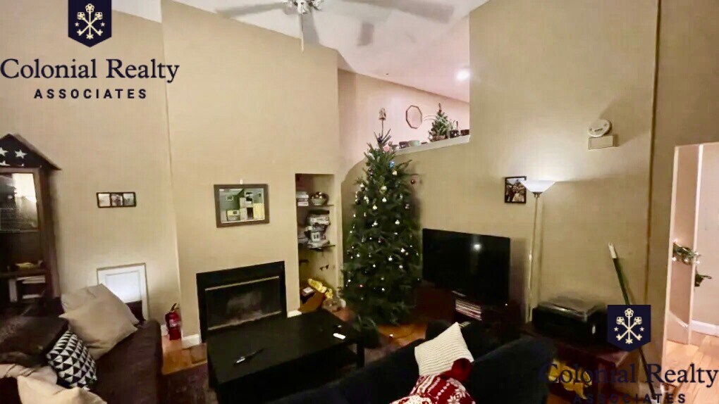 Building Photo - 85 Brainerd Rd