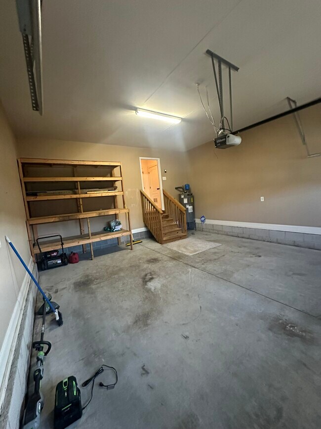 Building Photo - 66 Waxflower Dr