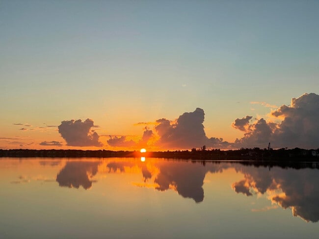 Building Photo - 5197 SW 183rd Ave