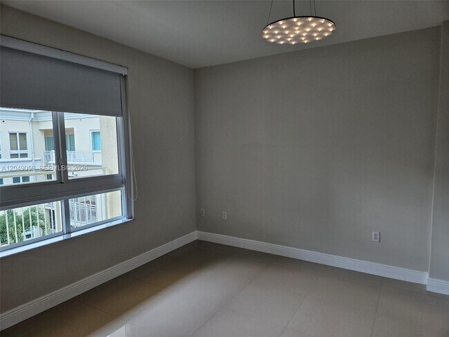 Building Photo - 7355 SW 89th St