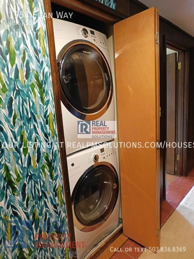 Building Photo - 1954 Egan Way