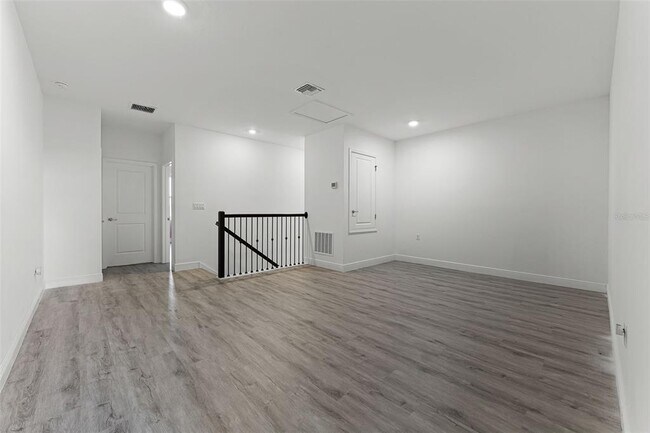 Building Photo - 2056 Keystone Pass Blvd