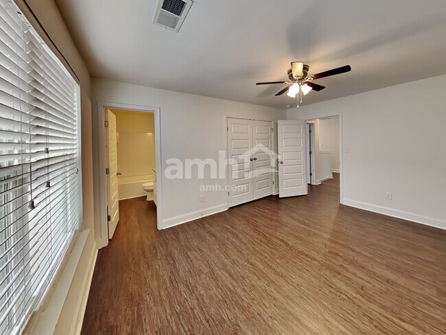 Building Photo - 5018 Mountain Springs Rd