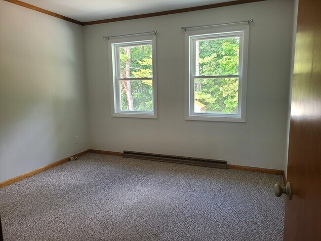 Building Photo - 159 Lake St