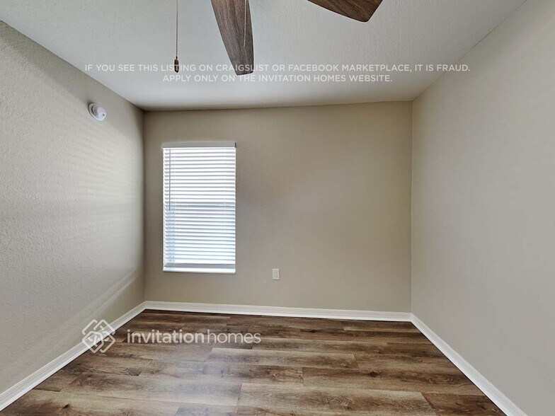 Building Photo - 1028 Rivershore Ave
