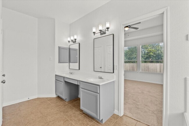 Building Photo - 3421 Norma Ln