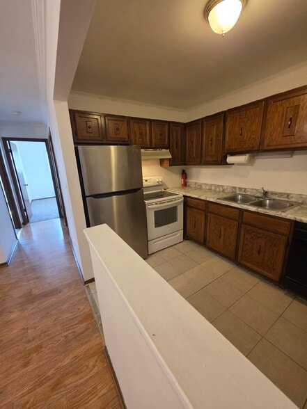 Building Photo - 1525 Norway Ln