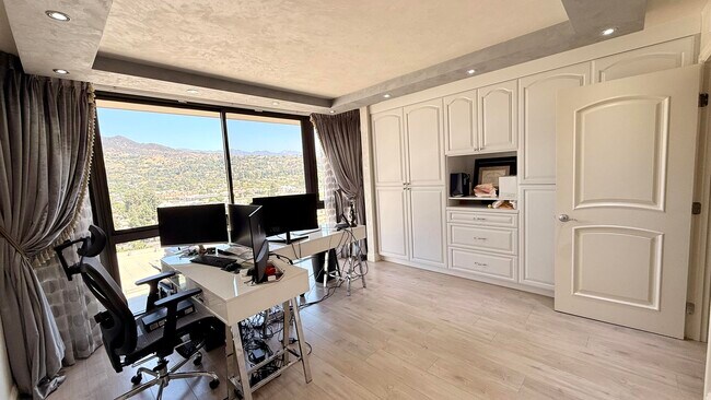 Building Photo - 222 Monterey Rd