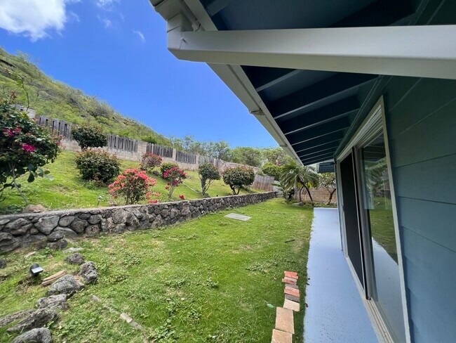 Building Photo - 7133 Niumalu Loop