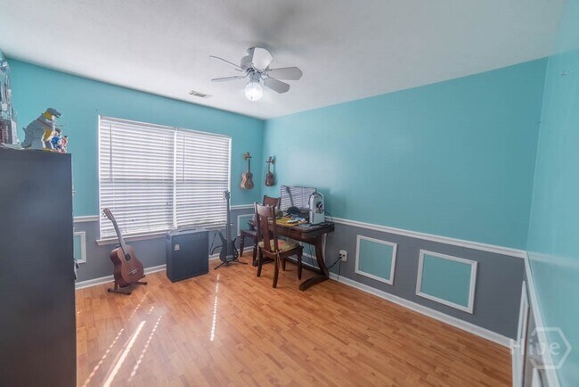 Building Photo - 373 Teal Lake Dr