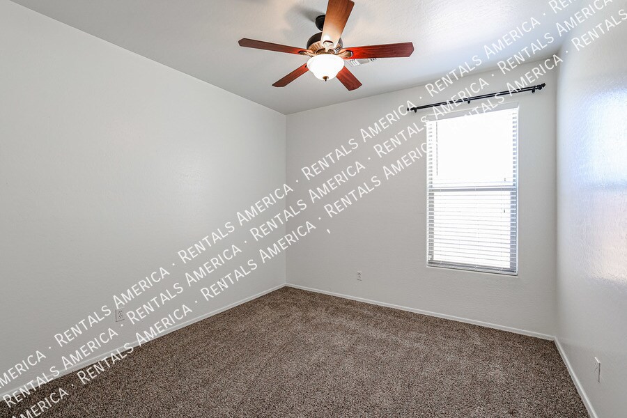 Building Photo - 4635 W Burgess Ln