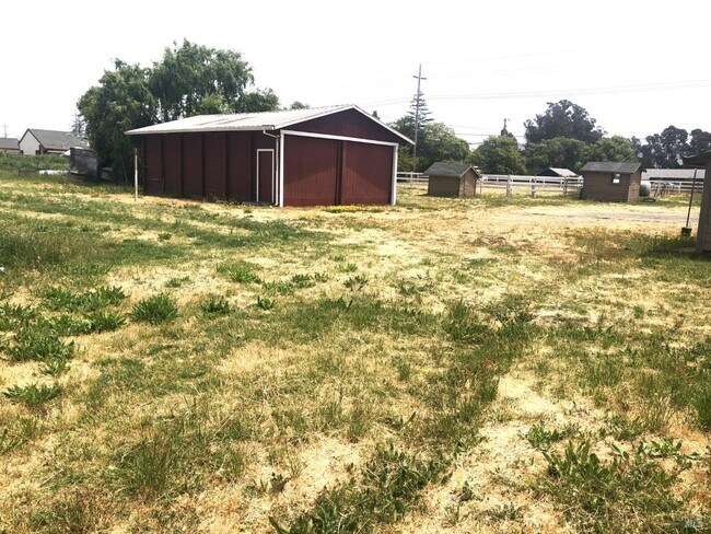Building Photo - 4375 Stony Point Rd