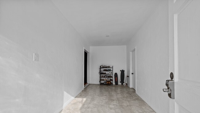 Building Photo - 4927 63rd St