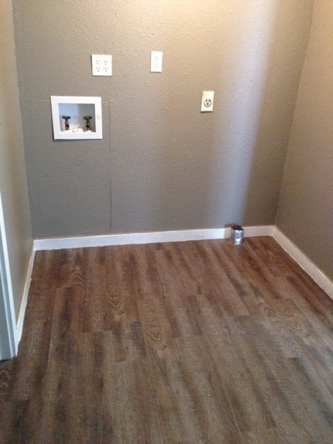 Building Photo - 1002 W 6th St