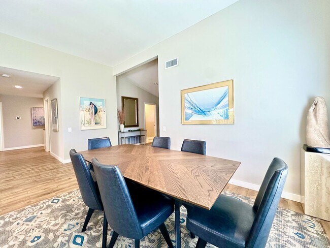 Building Photo - FOR RENT Call For Availability 3Br/3Ba 2128 Sqft Fully Furnished Del Mar Heights Vacation Home, C...