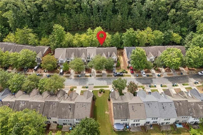 Building Photo - 2012 Hailston Dr NW