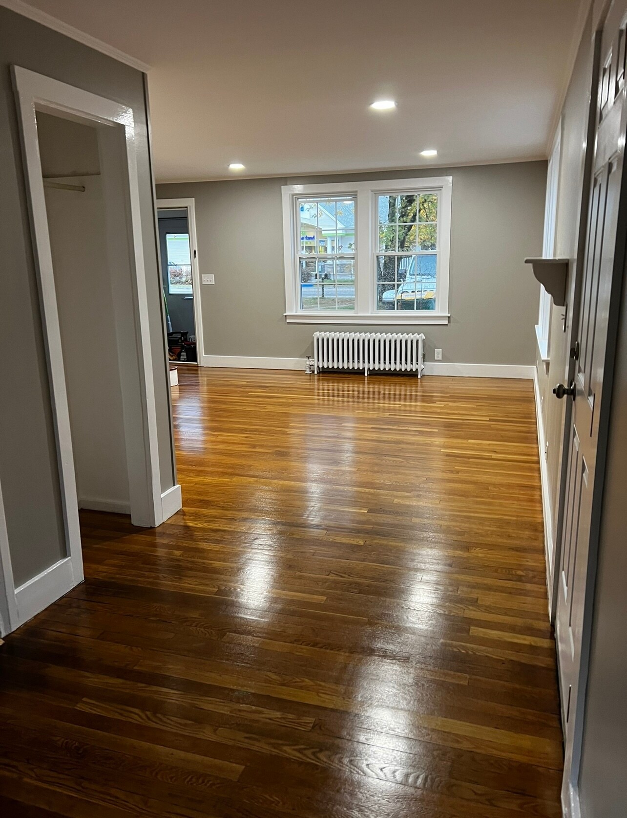 Living Room - 84 Milton Rd