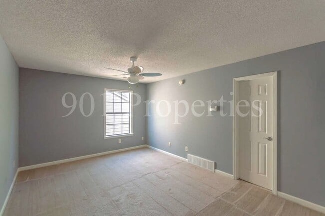 Building Photo - 1632 Beaver Trail Dr