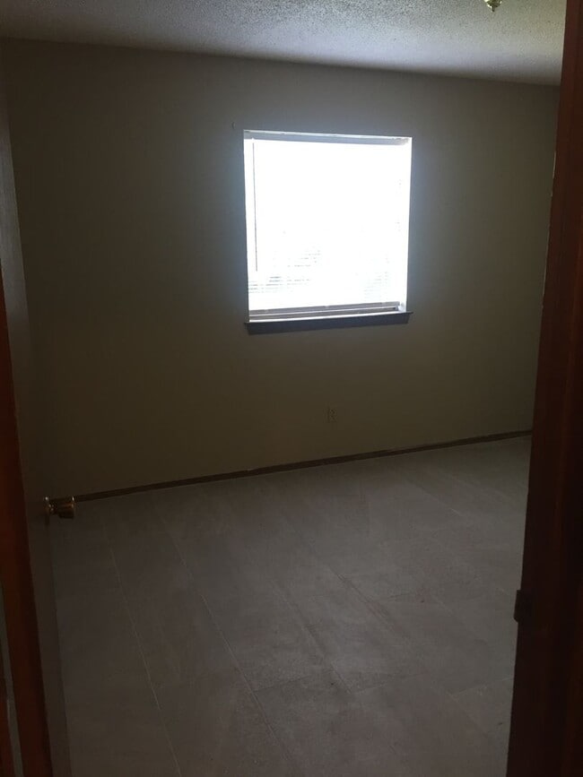 Building Photo - 5707 Sorenson St