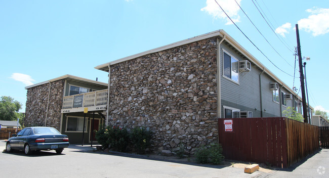 Building Photo - Linden Apartments