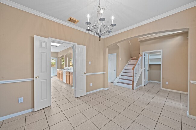 Building Photo - 12714 Mardi Gras Dr