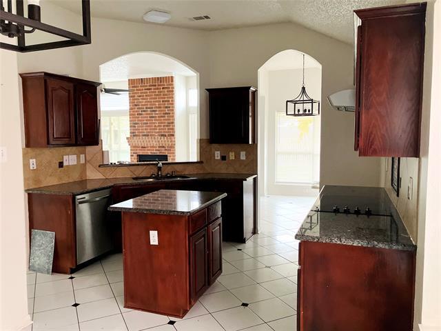 Building Photo - 6006 Team Ct