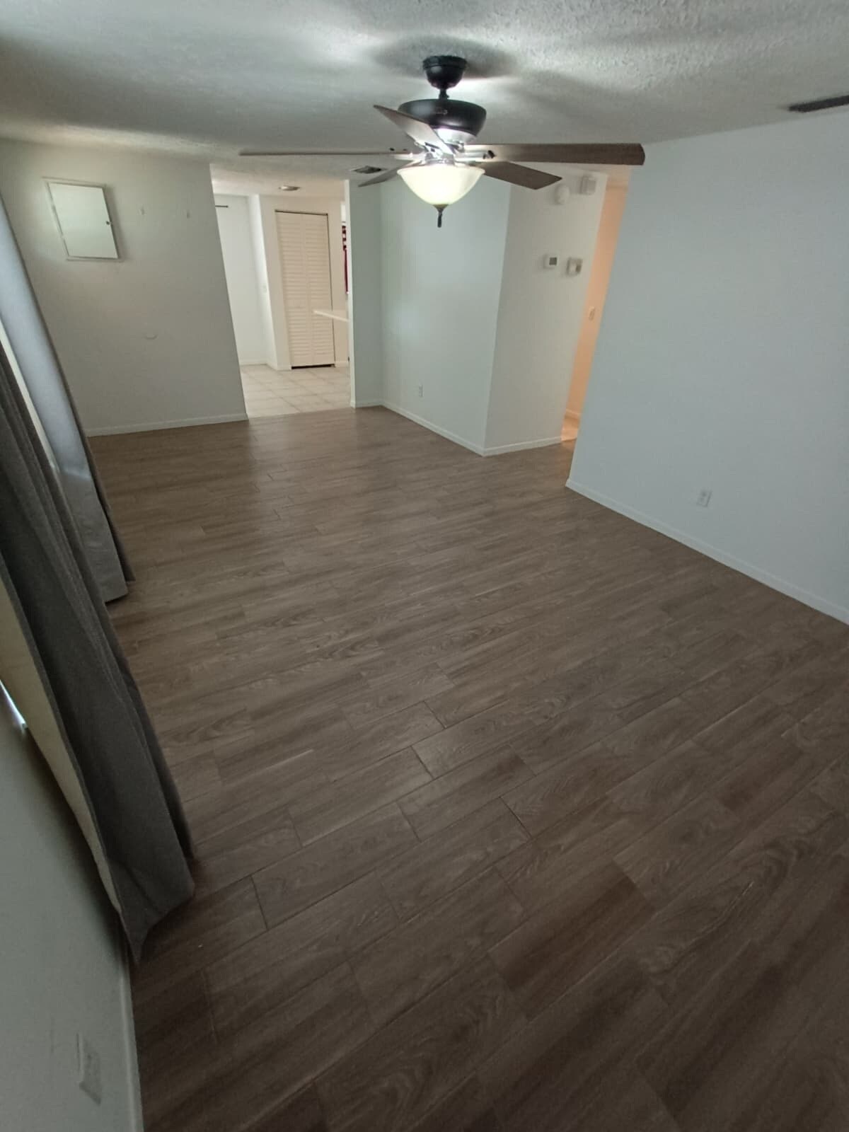 Building Photo - 3624 W Anderson Ave