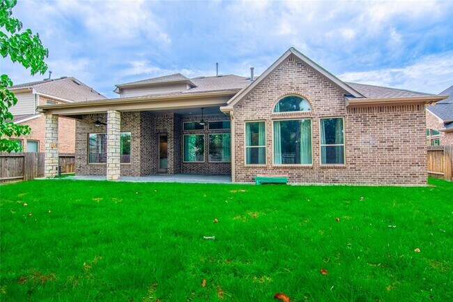 Building Photo - 31226 Shady Arbor Ln