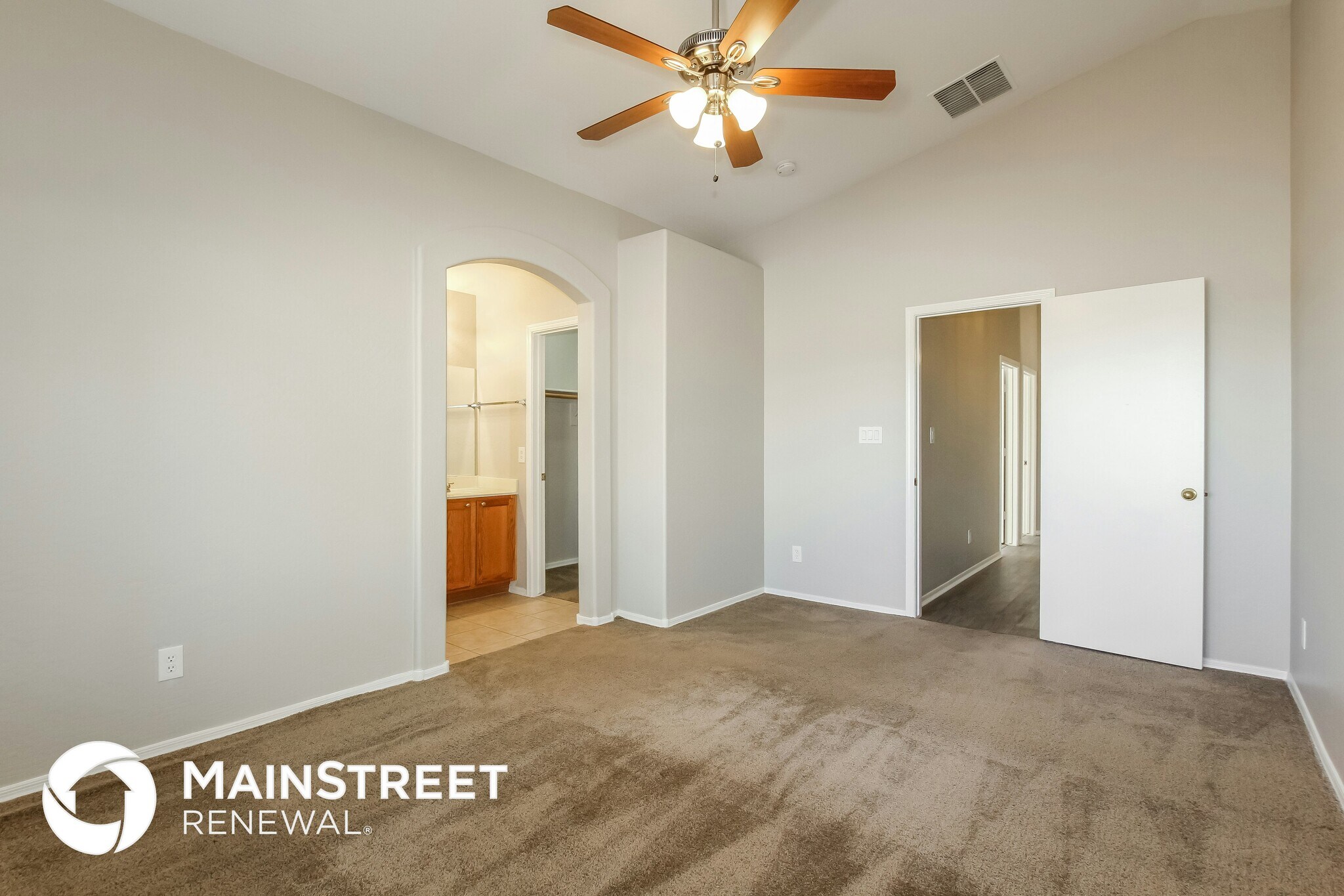 Building Photo - 15237 N Gil Balcome Ct