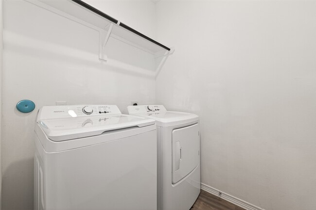 Building Photo - 5954 First Blush Dr