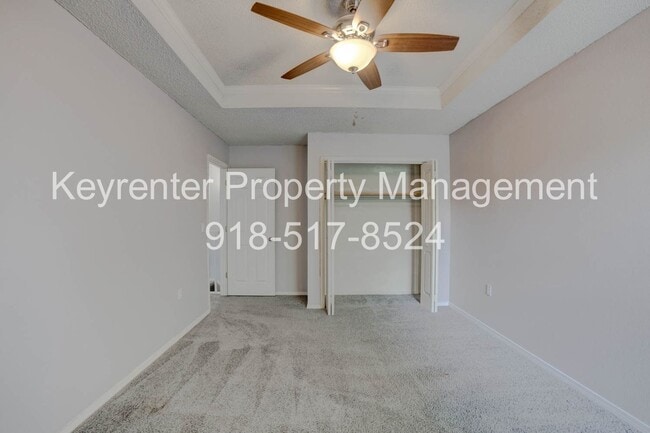 Building Photo - Beautiful 3 Bedroom, 2.5 Bath Condo in Canterbury!