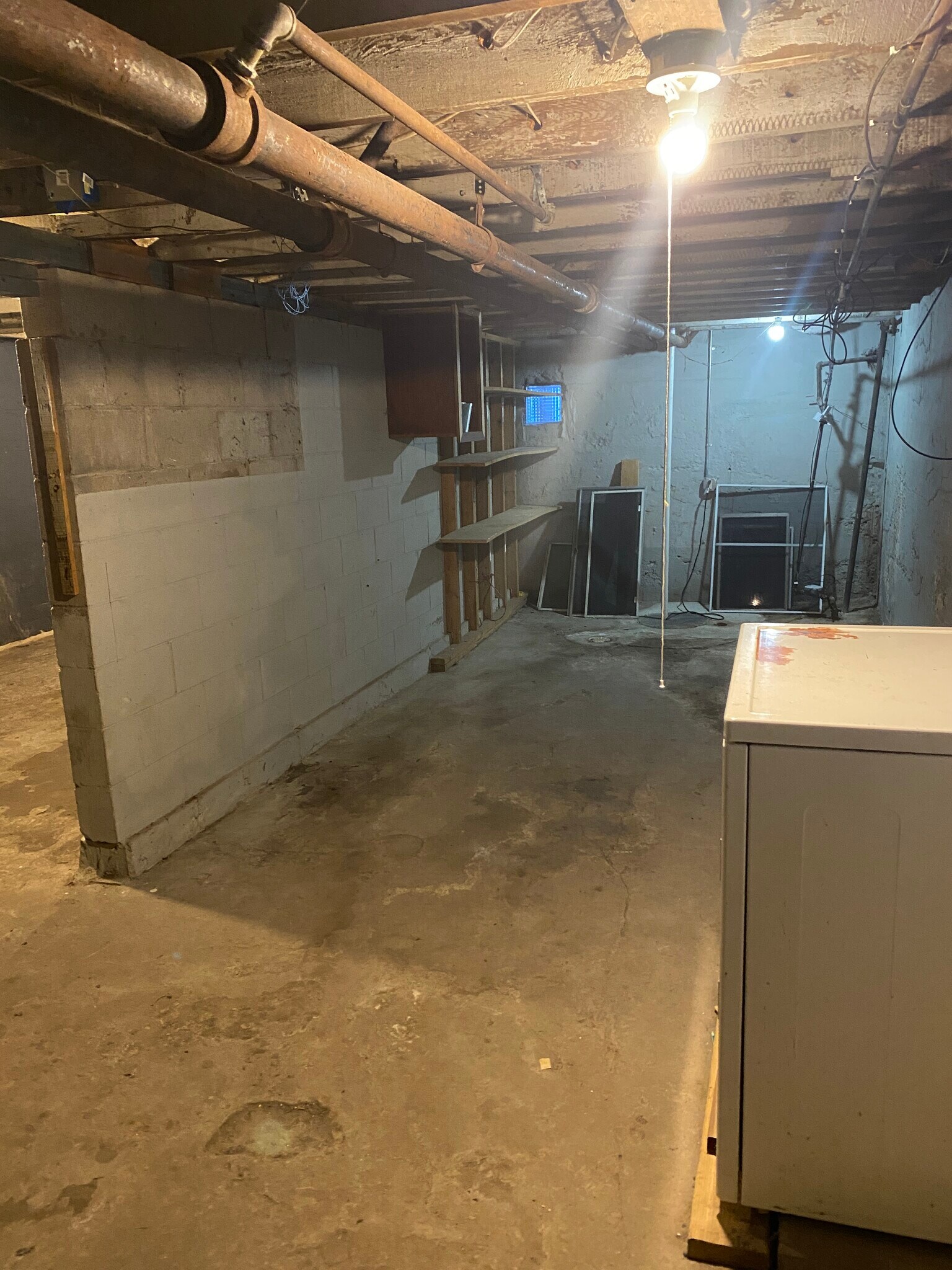 Building Photo - 1107 N 7th Ave E