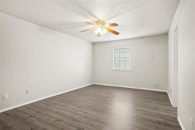 Building Photo - 417 Asbury Dr
