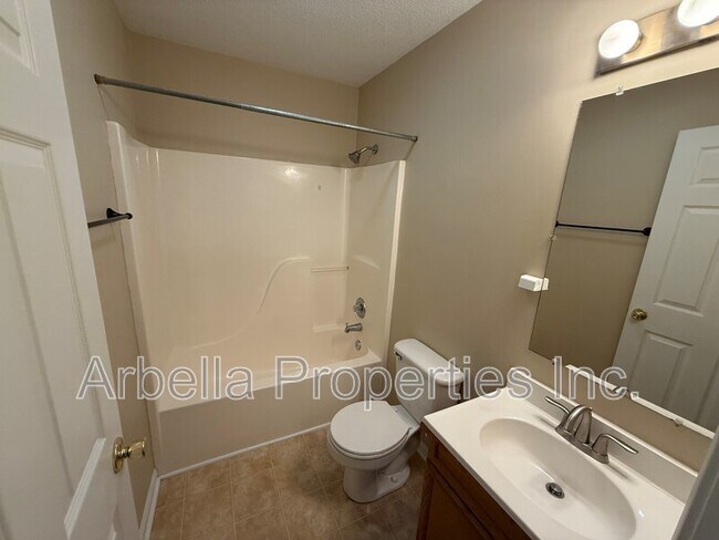 Building Photo - 263 Copper Hill Dr
