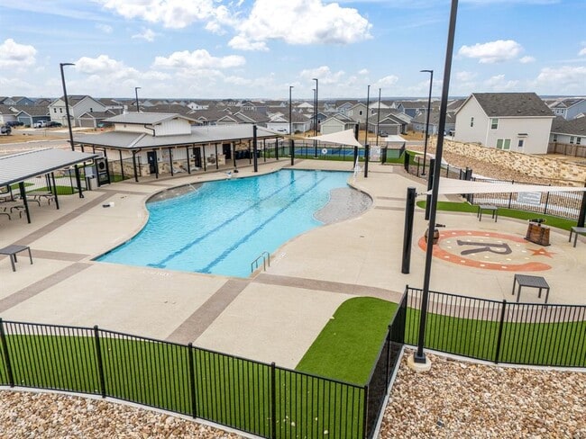 Building Photo - 373 Cowpoke Dr