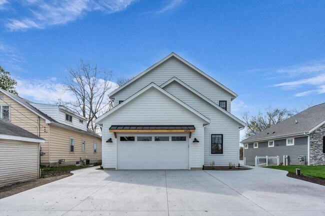 Building Photo - 6255 S Linnie Lac Pl