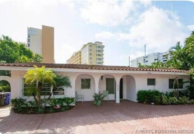 Building Photo - 1800 E Terra Mar Dr