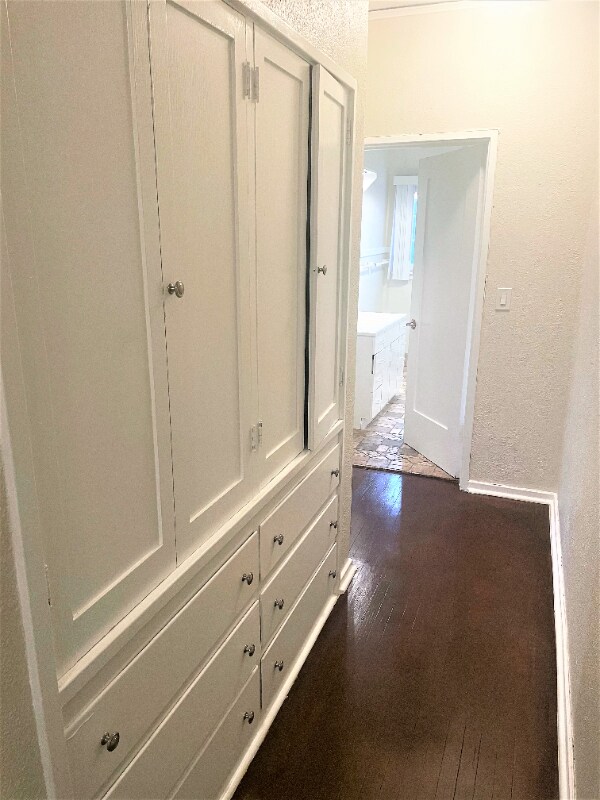 Building Photo - 141 N Bonnie Ave