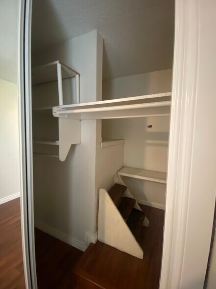 Building Photo - 17236 Nisson Rd