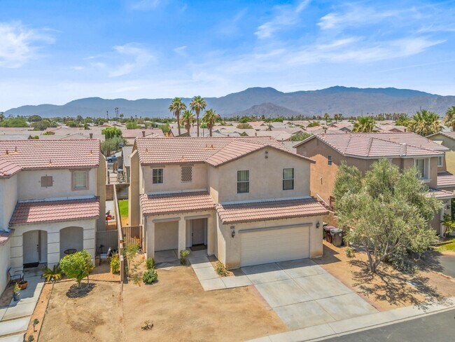 Building Photo - 81225 Avenida Garcia