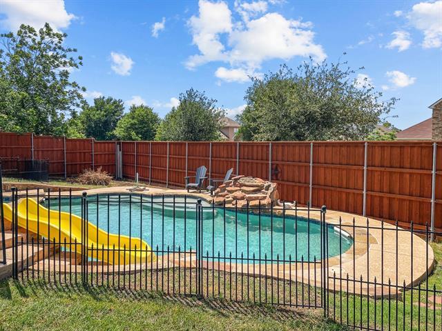 Building Photo - 4500 Crooked Ridge Dr