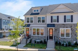 Building Photo - 805 Park Ridge Dr