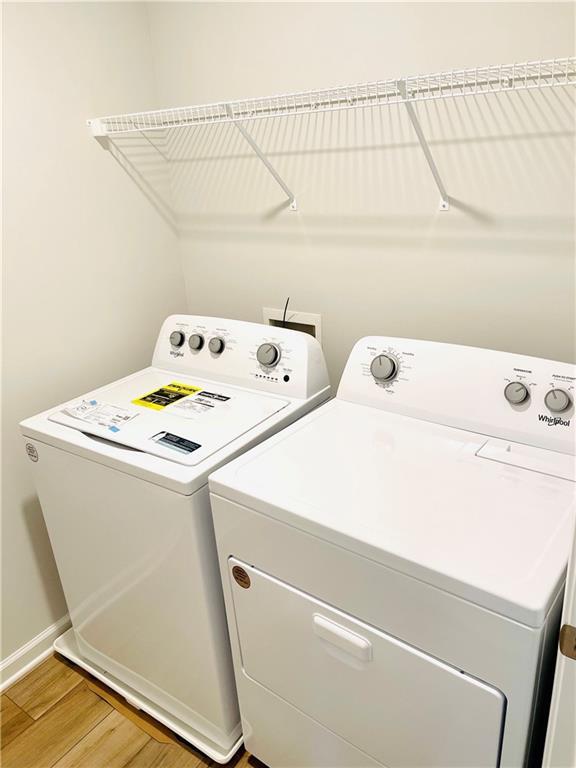 Building Photo - 3030 Westgate Park Dr