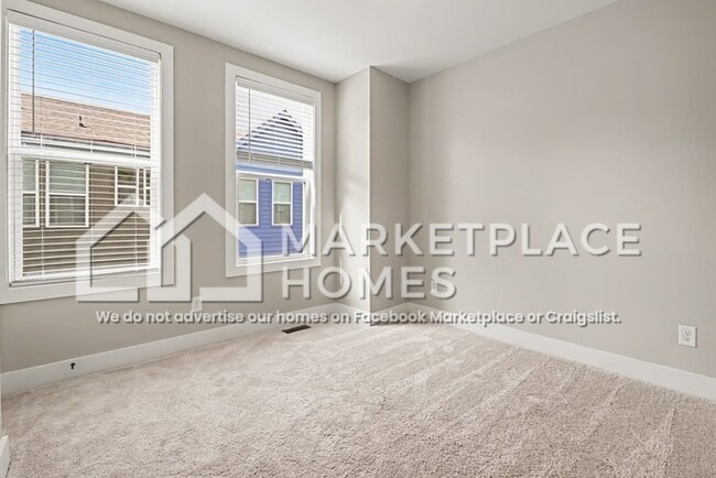 Building Photo - 1376 Cozy Cir SE